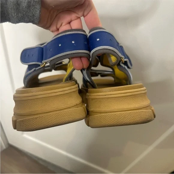 Gucci Aguru Trek Brand-embellished Leather Gladiator Men's Sandals size 8.5 - Picture 7 of 10